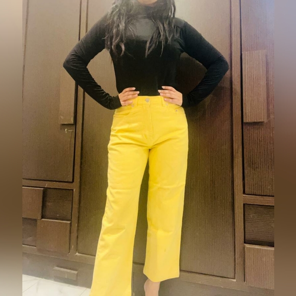 Yellow high waist straight jeans - Picture 2 of 5
